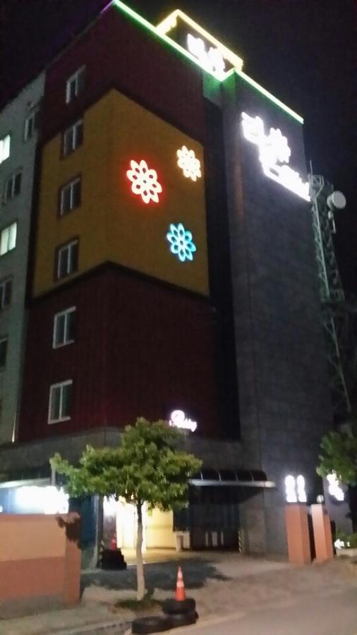 Raon Hotel Gwangyang  Экстерьер фото